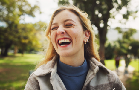 Experience the Warmth of a Dentist That Treats Bilston Like Family